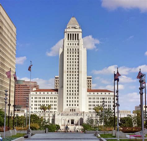 famous landmarks in los angeles.